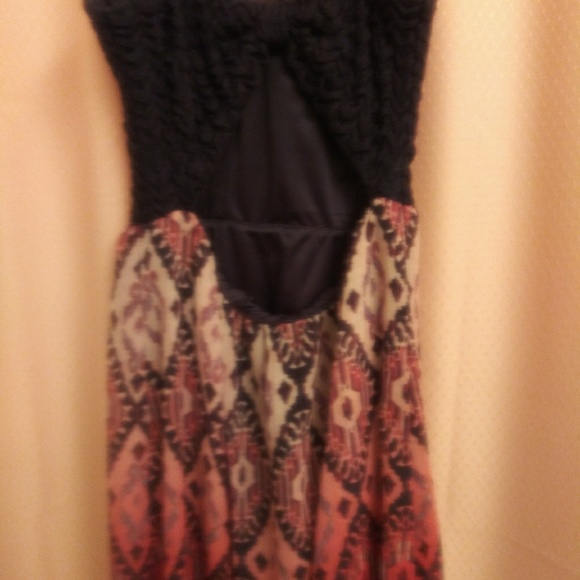 Dress - Picture 5 of 5